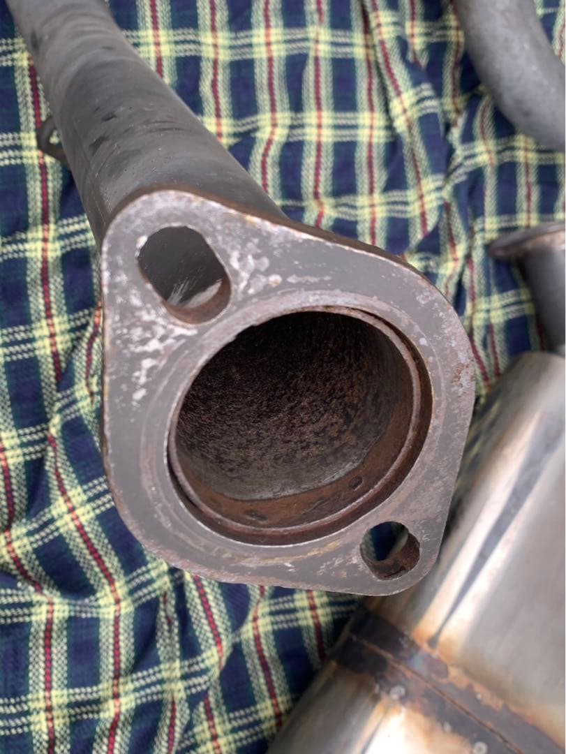 【メタバース】ステップワゴン RK5 ノブレッセ　リアマフラー左右4本出し