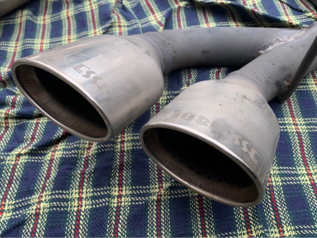 【メタバース】ステップワゴン RK5 ノブレッセ　リアマフラー左右4本出し