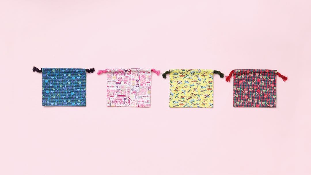 ファミリア　familiar リバティ　ピンク　巾着セット