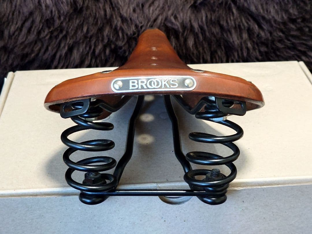 BROOKS B17 Flyer レザーサドル ハニー