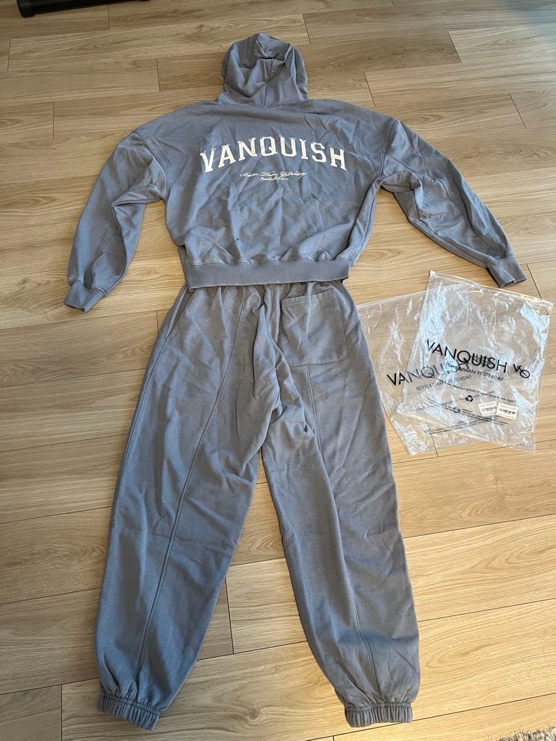 VANQUISH セットアップ トレーニングウェア