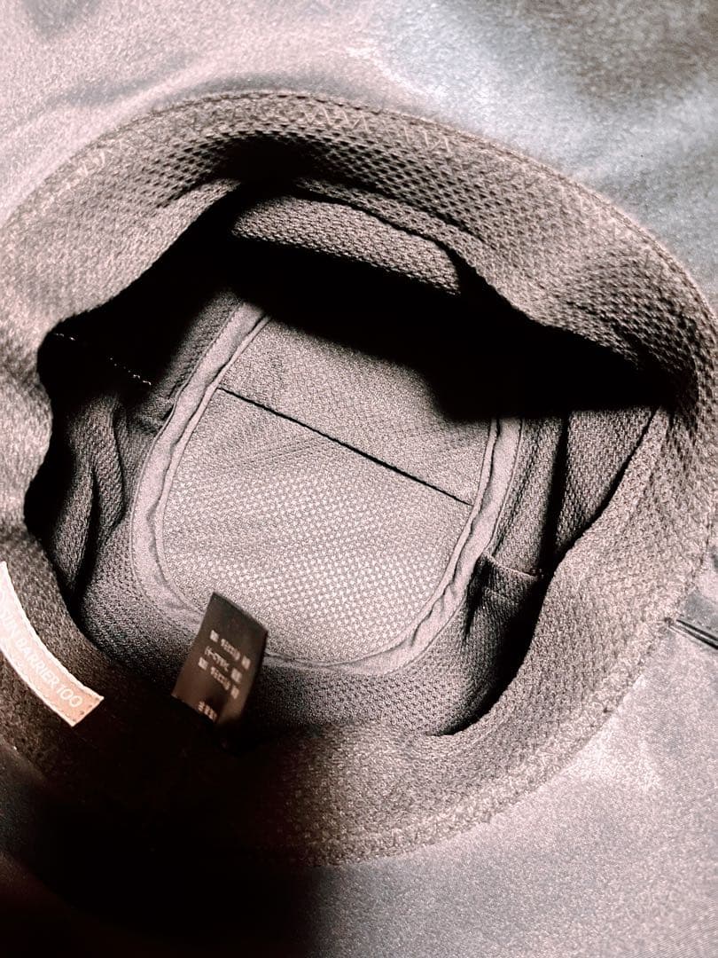 【ほぼ未使用】サンバリア100 ナチュラルテープハット　ブラック