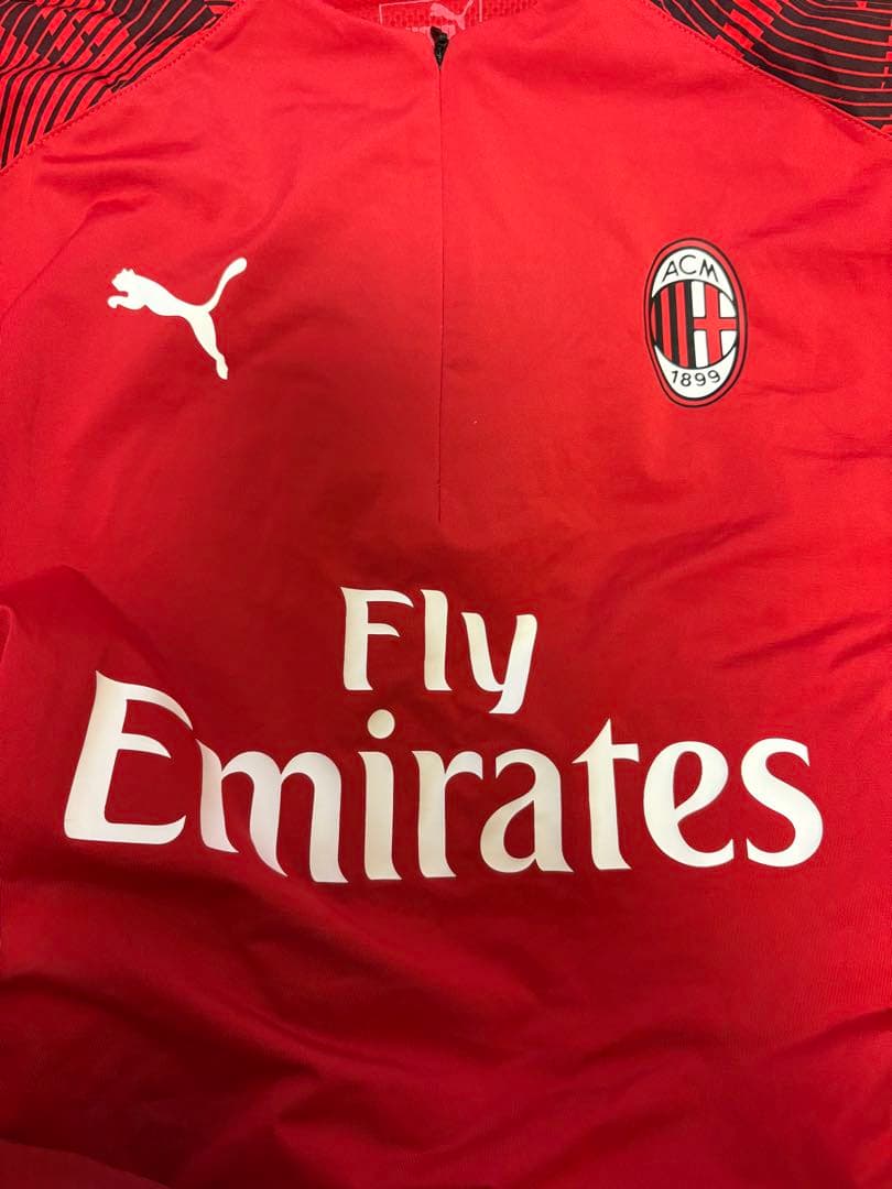 ACミラン PUMA レッド長袖 Lサイズ