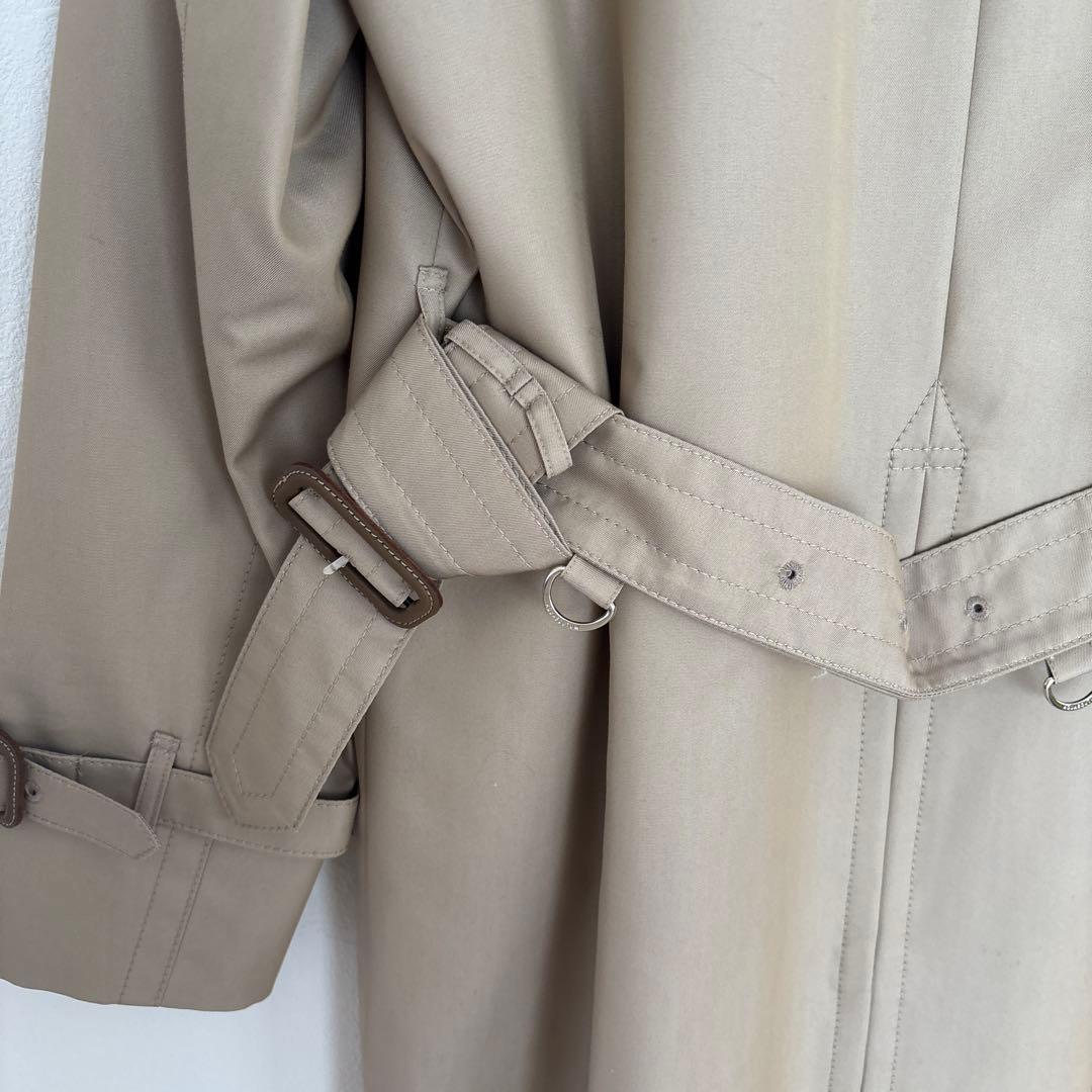 アクアスキュータム　トレンチコート