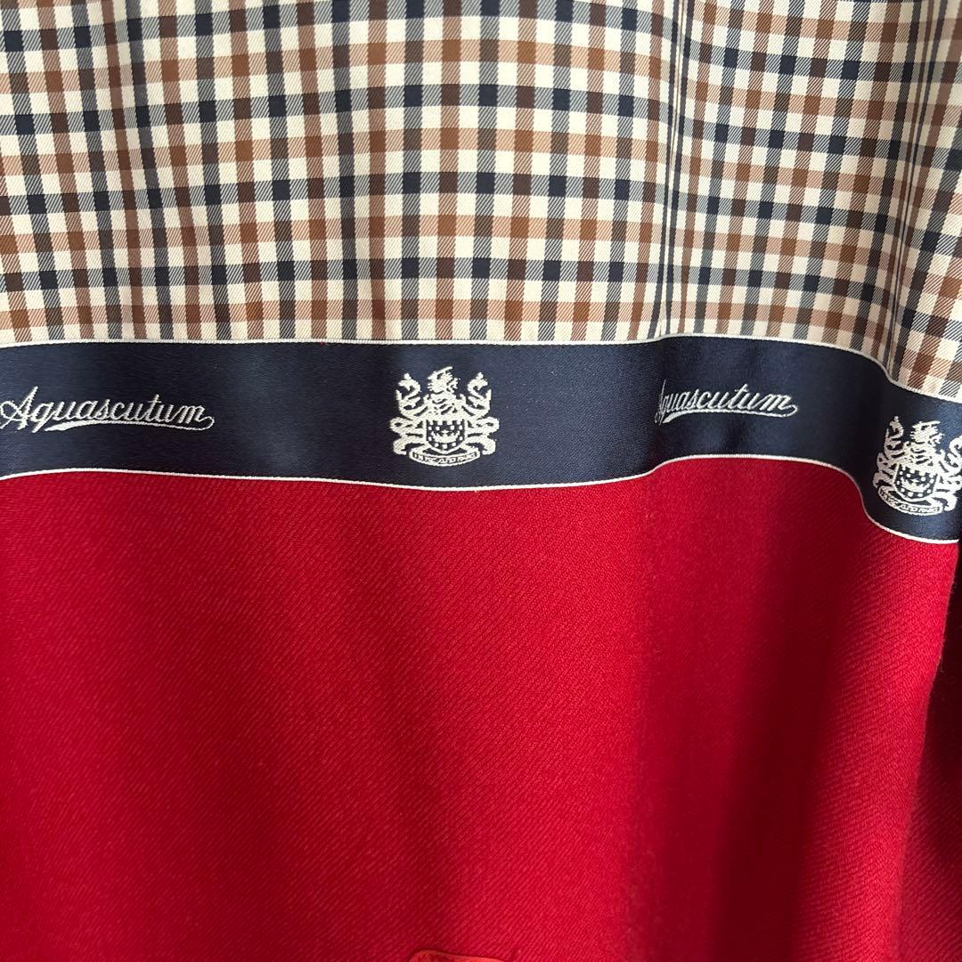 アクアスキュータム　トレンチコート