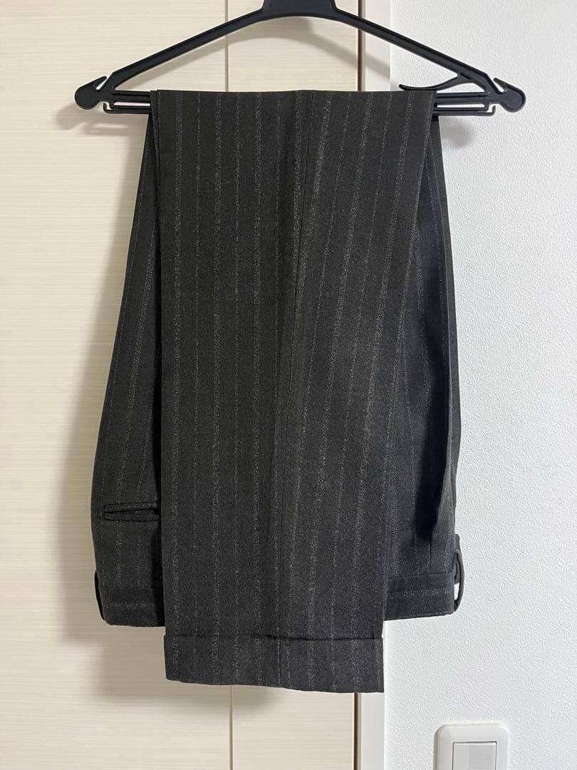 【美品】ガブリエレパジーニ 3ピース 48 スーツ ラルディーニ タリアトーレ