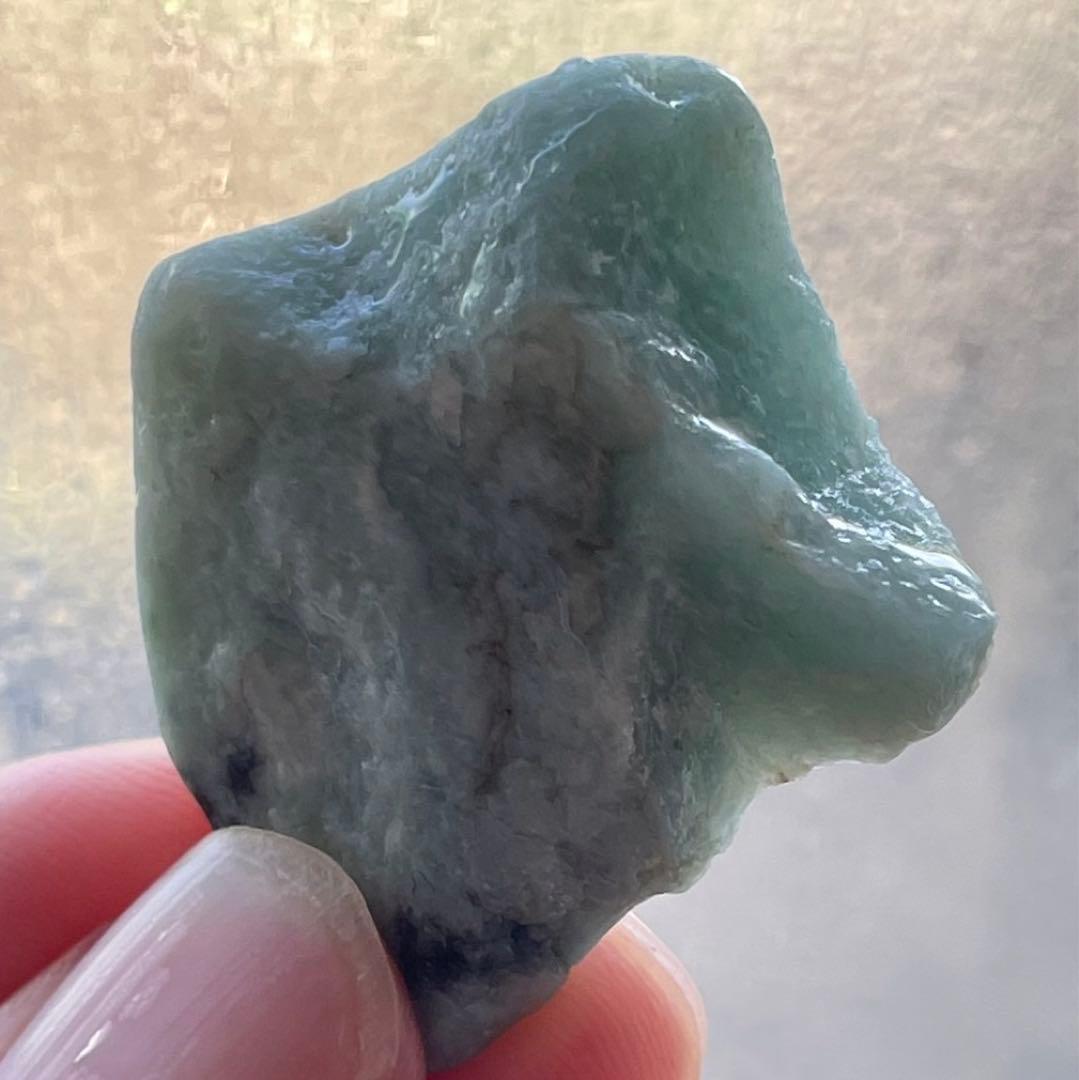 糸魚川 翡翠原石 緑 アイス