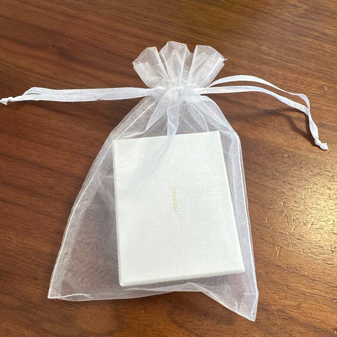 美品CHIEKO＋［チエコプラス］スモールボールネックレス