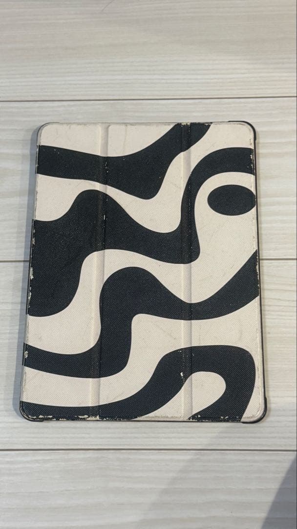 Apple iPad 第8世代　スペースグレー 128GB