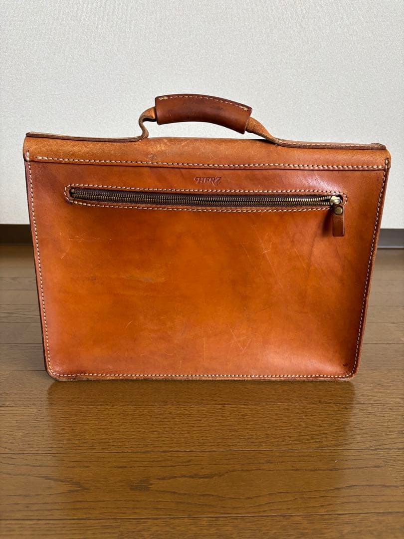 Herz ビジネスバッグ キャメル