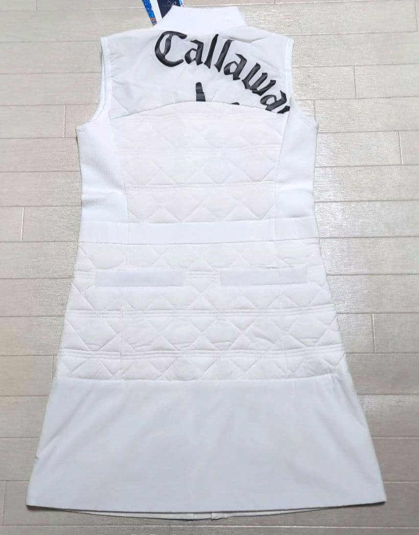再再再値下げ新品　キャロウェイ　中綿ワンピースS　白　定価26400円