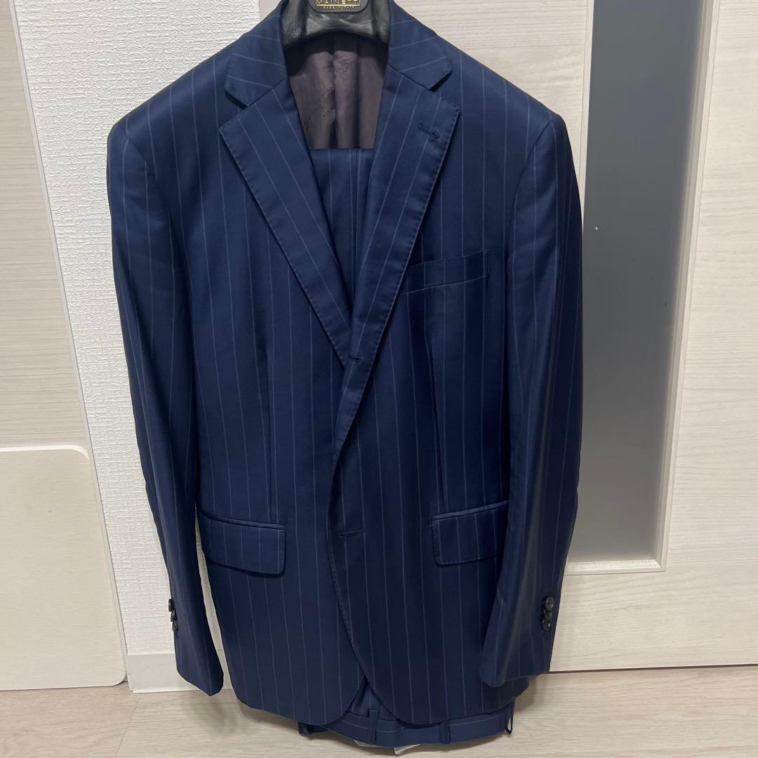定価約28万 ロロピアーナ　ネイビースーツ　サイズ約48