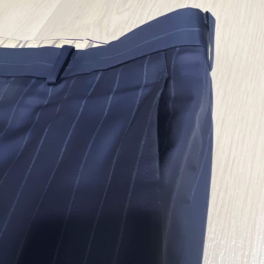 定価約28万 ロロピアーナ　ネイビースーツ　サイズ約48