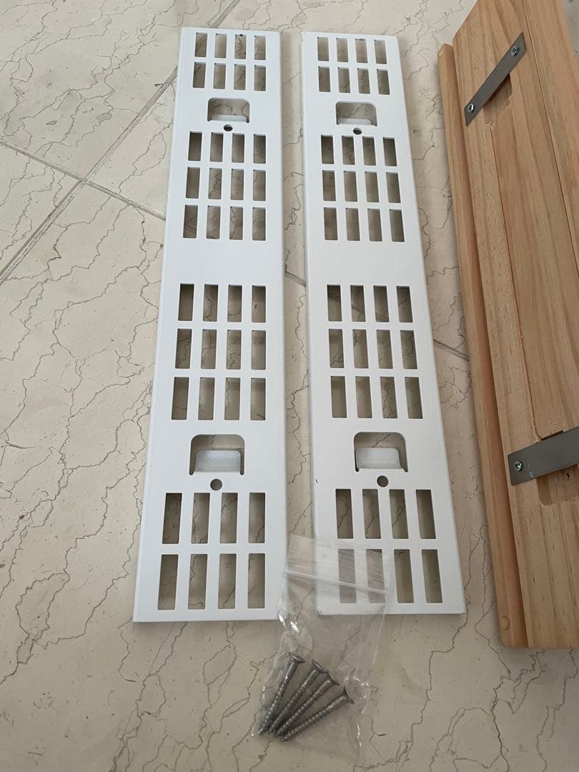 ☆未使用☆壁掛け用•サーフボードラック/木製☆