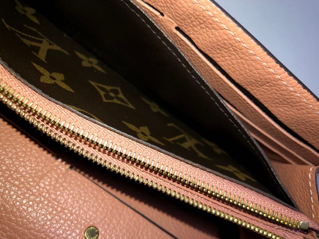 ルイヴィトン　モノグラム　ポルトフォイユ　パラス　長財布