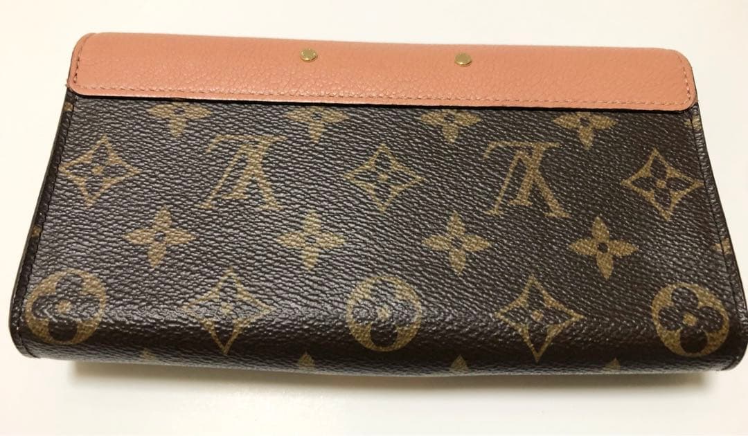 ルイヴィトン　モノグラム　ポルトフォイユ　パラス　長財布