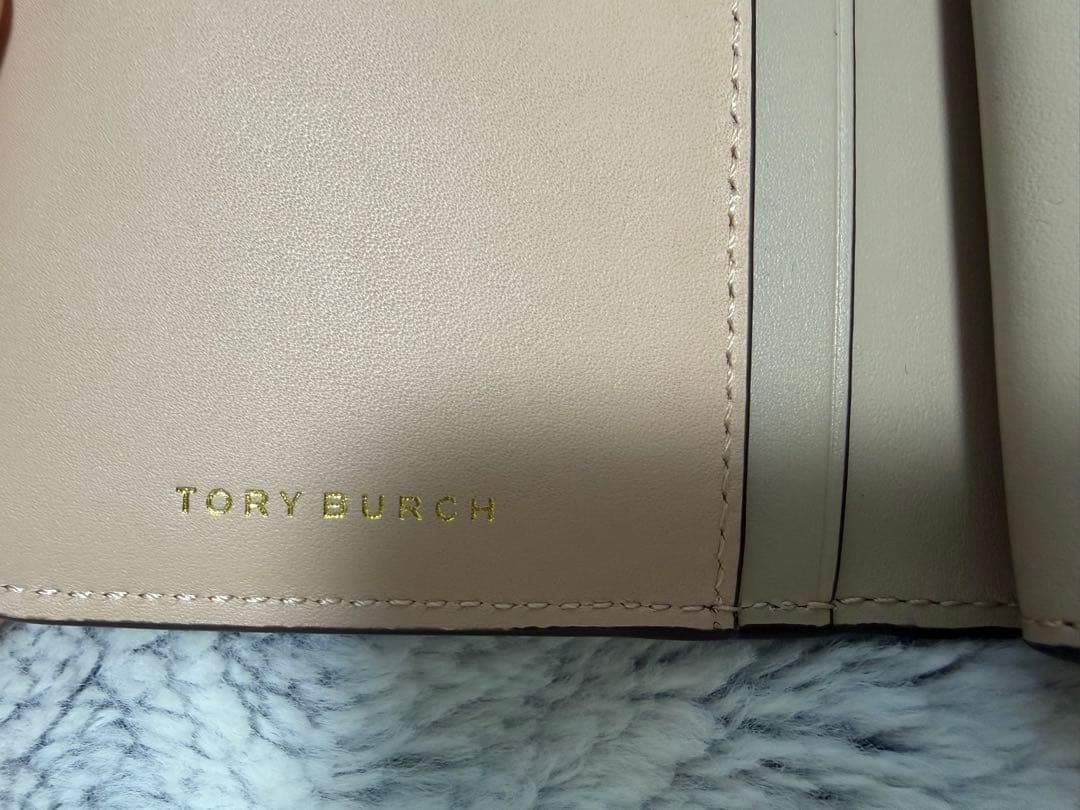 【美品】トリーバーチ ピンク 二つ折り財布