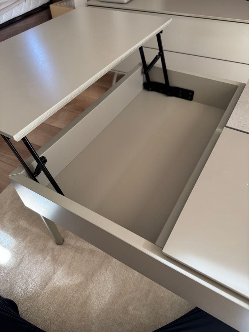 BoConcept ボーコンセプト　Chiva コーヒーテーブル