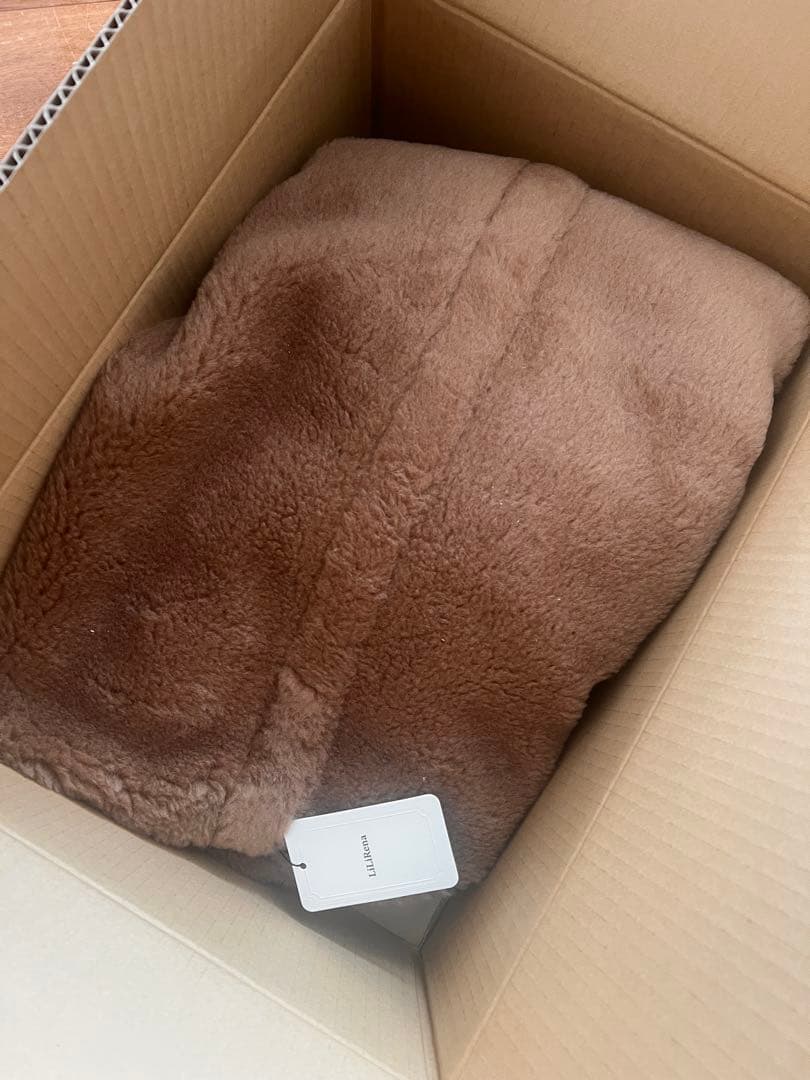 【新品未使用】テディ ケープ ポンチョ コート ウール