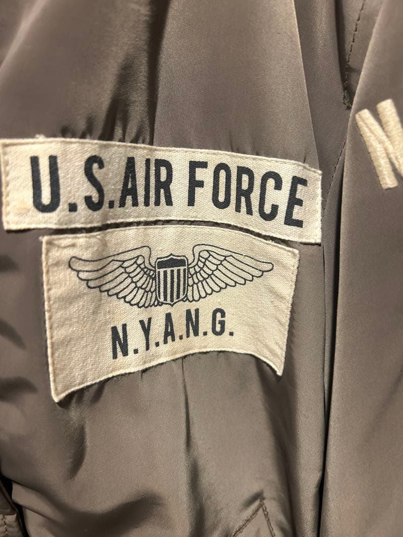 値下げしましたAVIREX U.S. AIR FORCE MAフライトジャケット