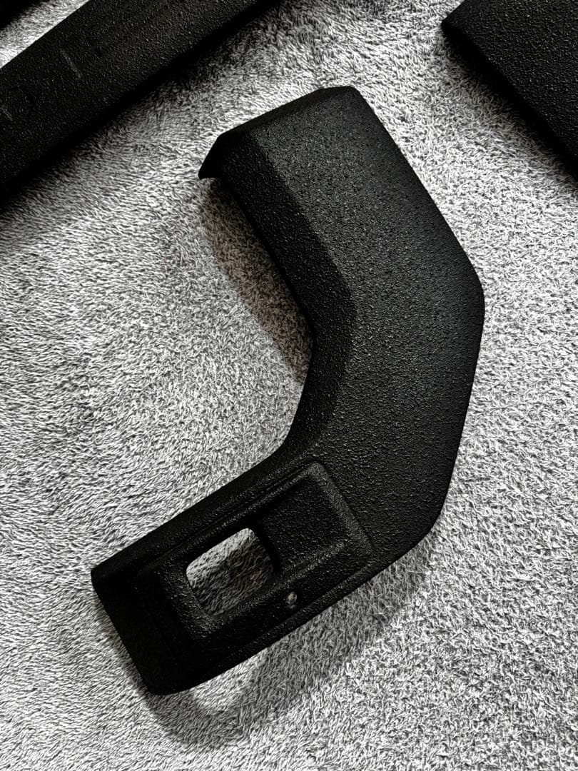 デリカミニ　ダイナミックシールド　フロントグリル　リアガーニッシュ　ラプター塗装