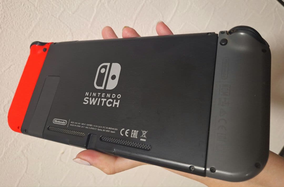 i*6様 Nintendo Switch 本体 グレー/レッド