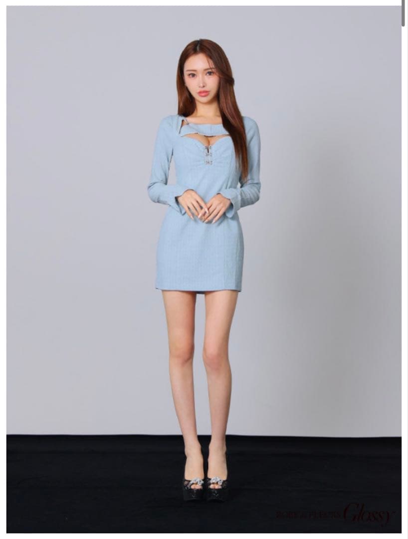 ROBE　de FLEURS 長袖バックオープンタイトミニキャバドレス