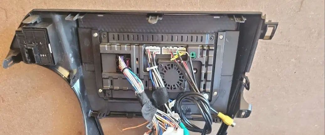 アンドロイドナビ 30プリウスZVW30 CarPlay HUD穴無