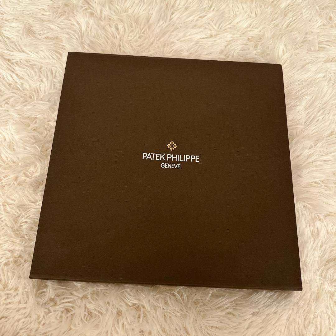 値下げ中！新品未使用　Patek Philippe カシミアストール