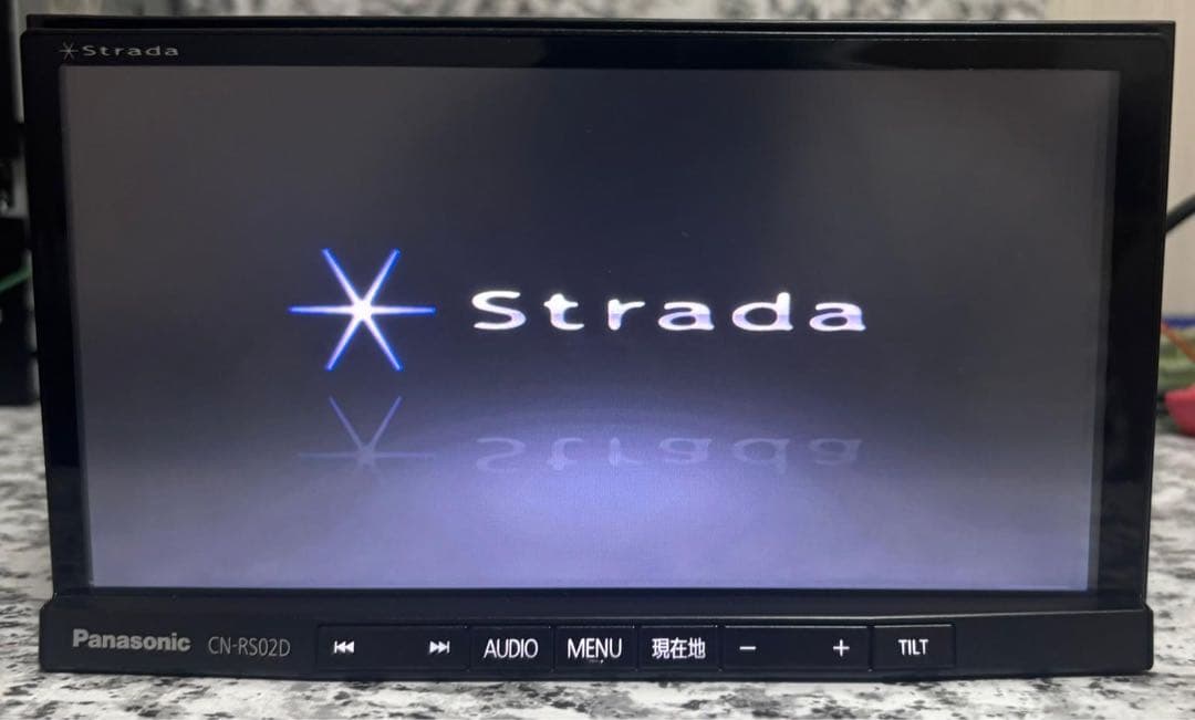 パナソニックCN-RS02D HDMI/TV(新しいGPSとTVアンテナ付属