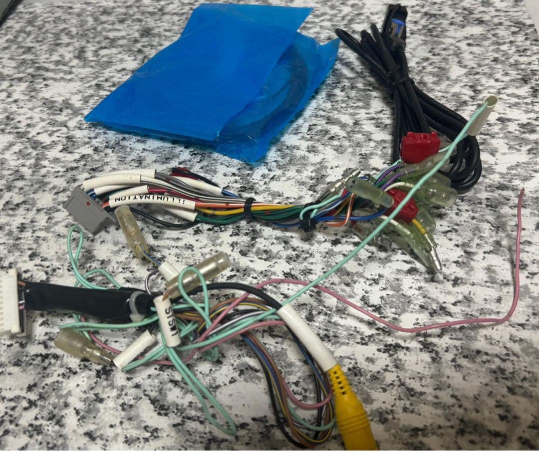 パナソニックCN-RS02D HDMI/TV(新しいGPSとTVアンテナ付属