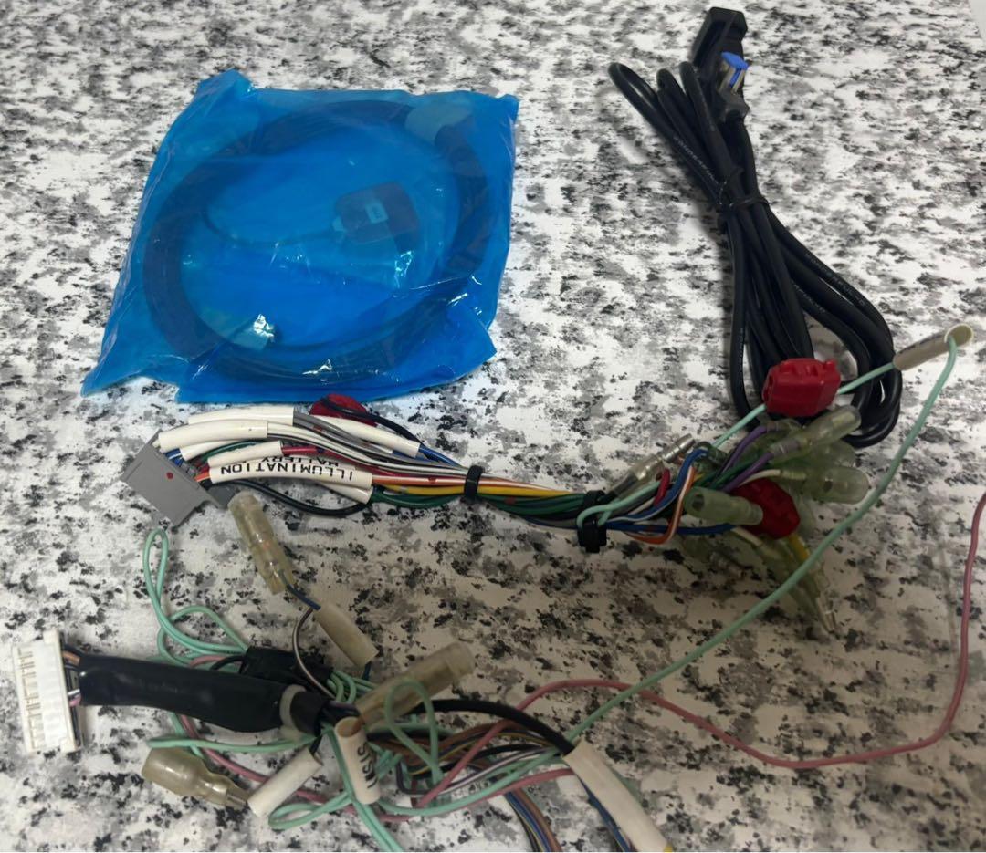 パナソニックCN-RS02D HDMI/TV(新しいGPSとTVアンテナ付属