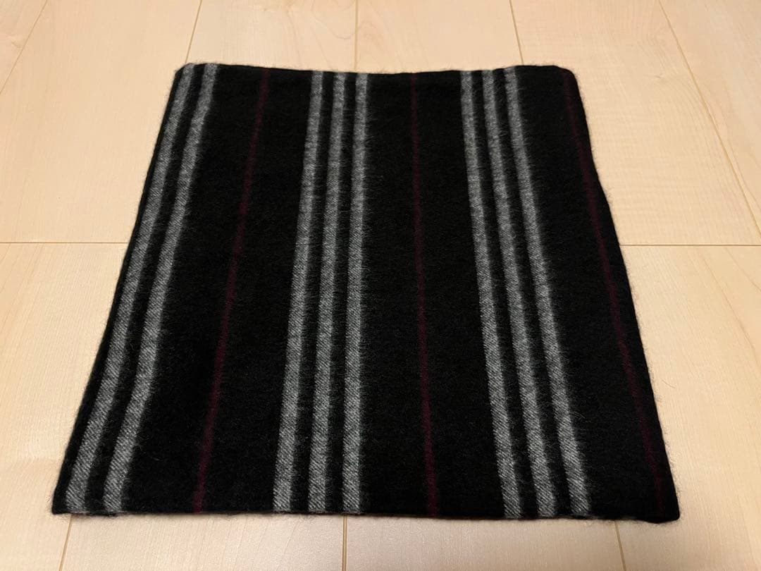 バーバリー　スヌード　ネックウォーマー　マフラー ブラック　美品