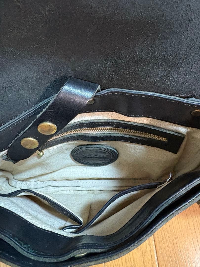 値下げしました SLOW スロウ ショルダーバッグ ブラック