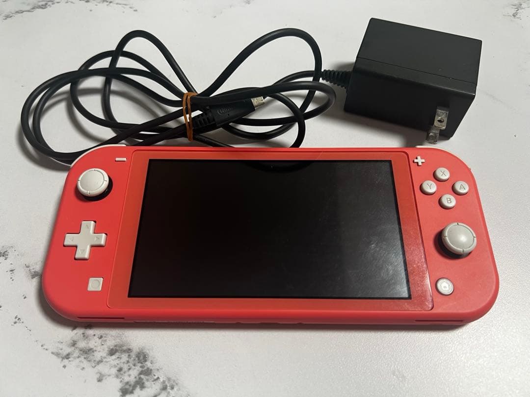 Switch Lite 本体　コーラル