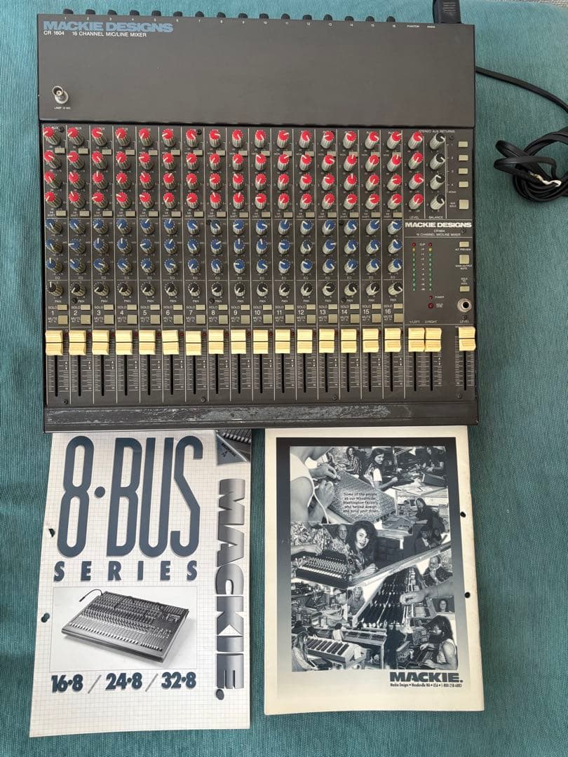 y*m様 【耳付き】MACKIE CR-1604 16ch アナログミキサー