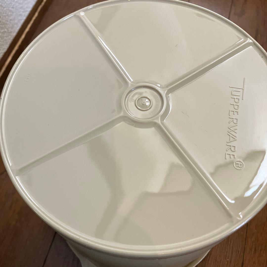 タッパーウェア　Tupperware マキシデコレーター　2個セット