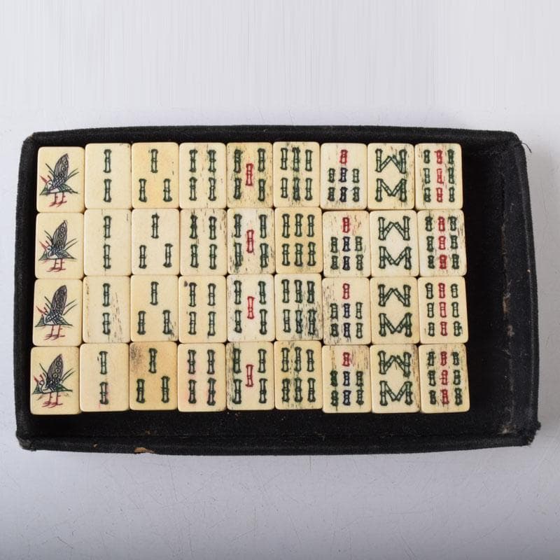 中国　竹嵌　骨牌　背竹牌　麻雀牌　皮製ケース付　V　7447