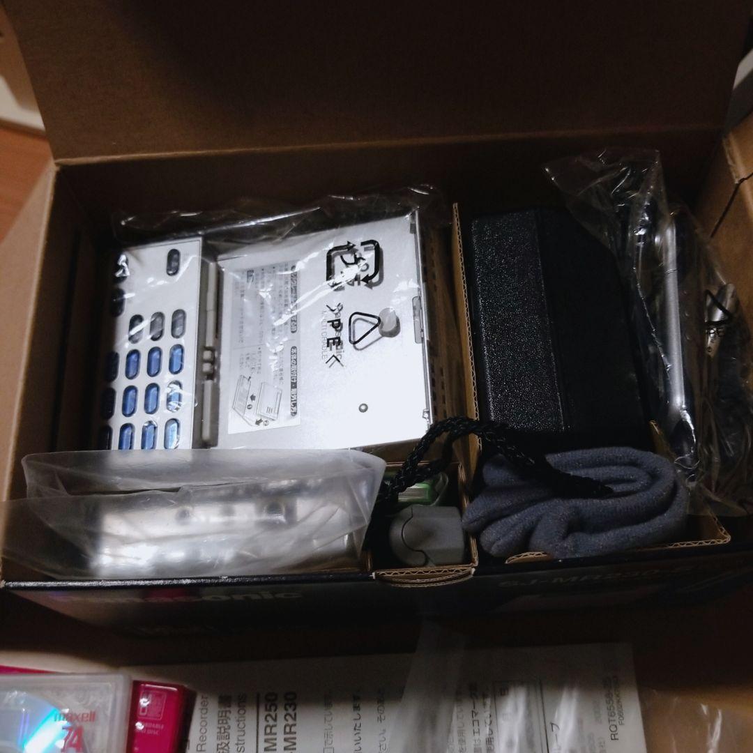 Panasonic ポータブルMDレコーダー SJ-MR230-S シルバー