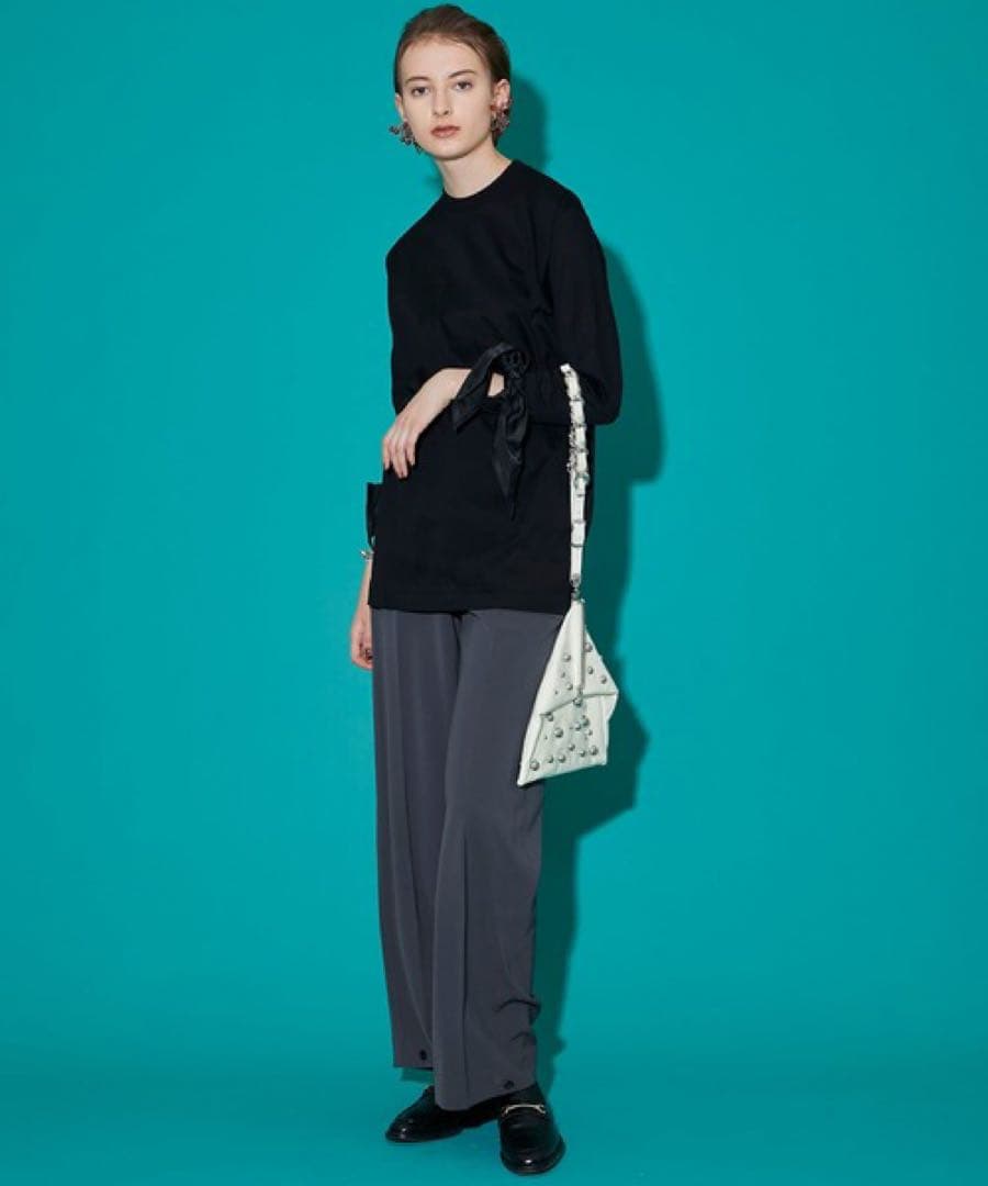 TOGA PULLA エナメル　バッグ