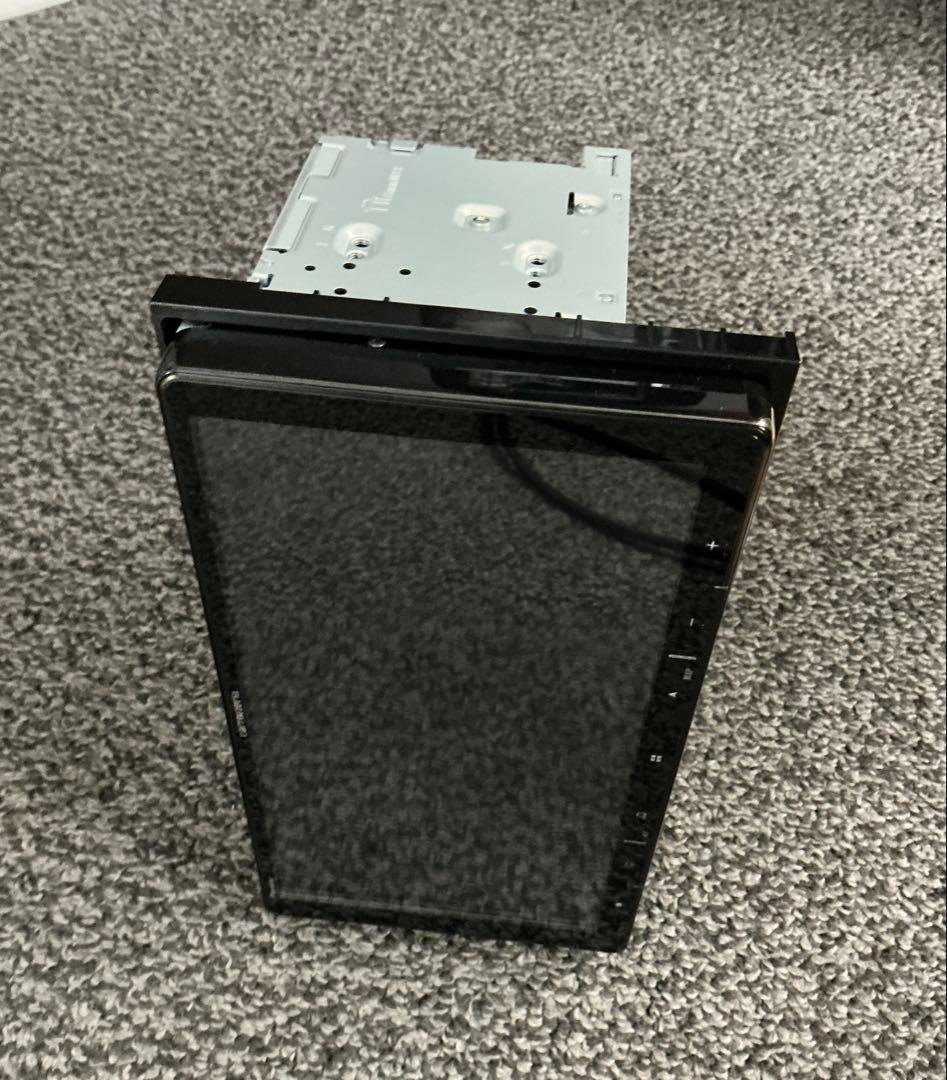 楽ナビ AVIC-RQ720 9インチ大画面