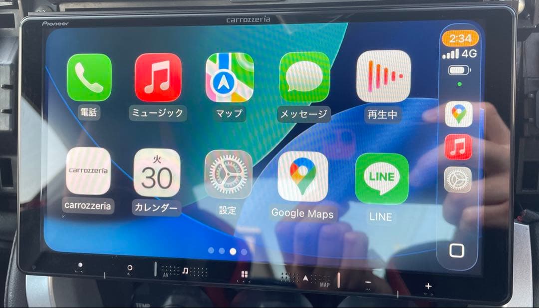 楽ナビ AVIC-RQ720 9インチ大画面