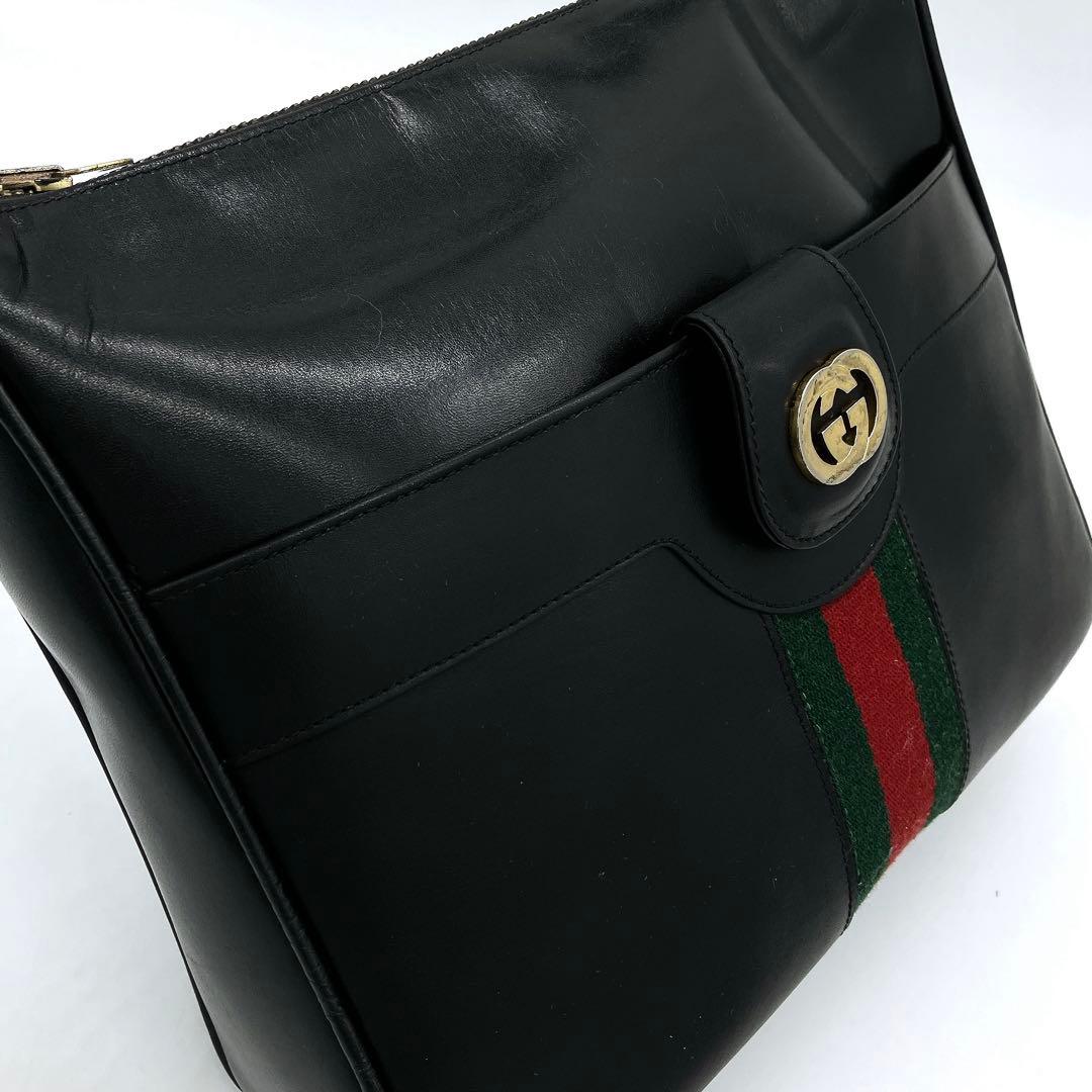 【GUCCI】ショルダーバッグ　シェリーライン　インターロッキング　レザー　黒色