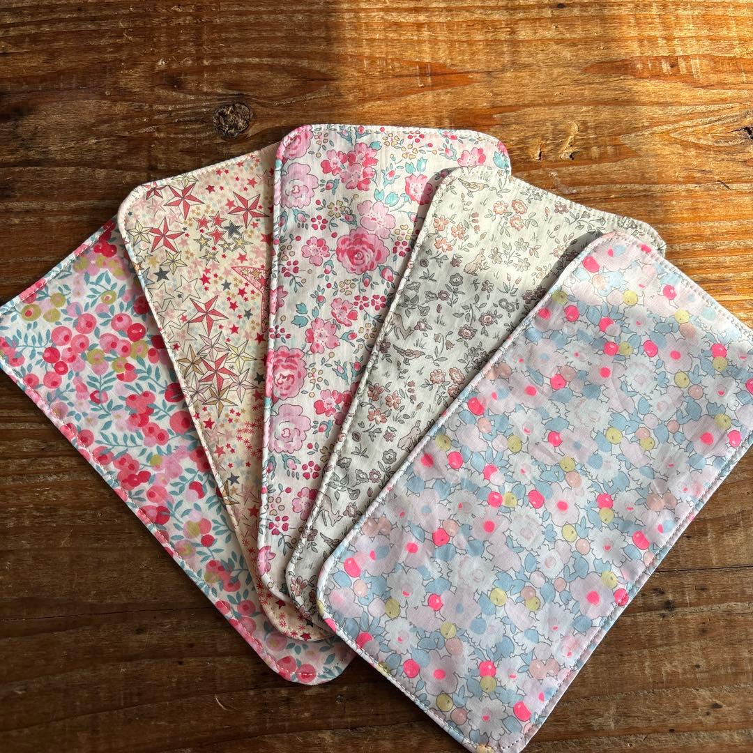 AK☆リバティ　ハーフハンカチ②