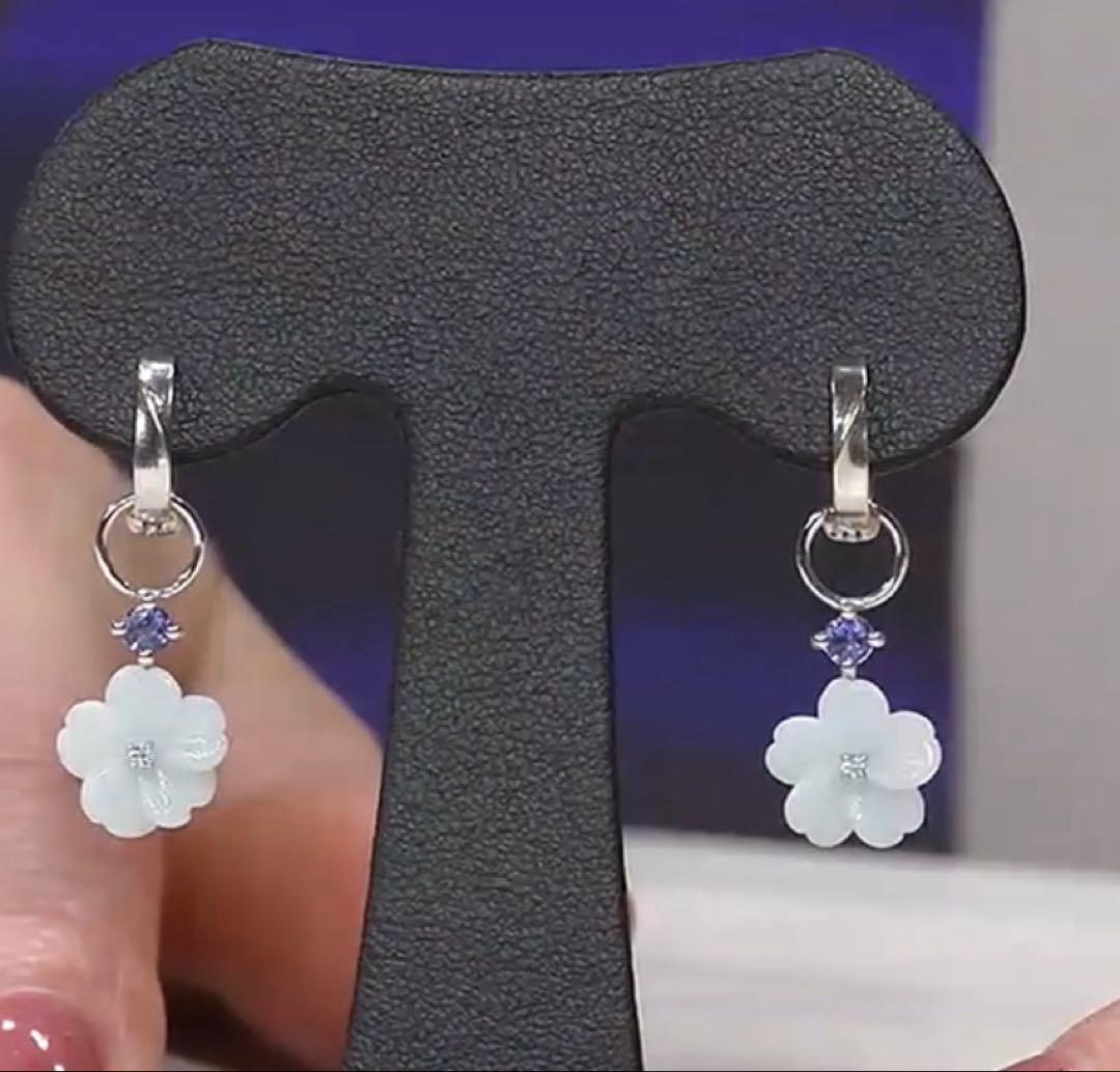 GSTVブルークォーツァイト ジルコン ＆ムーンストーンチャーム 2点セット