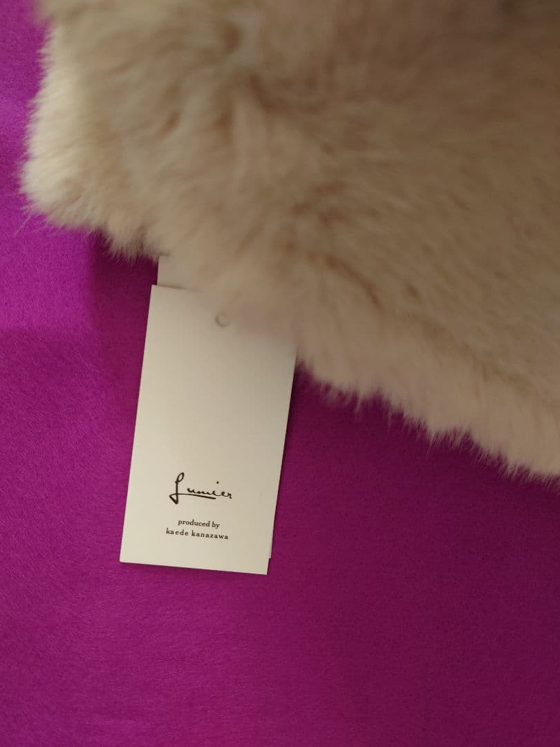 〈新品未使用タグ付〉Lumier バッグ付ノーカラーコート/ベージュ