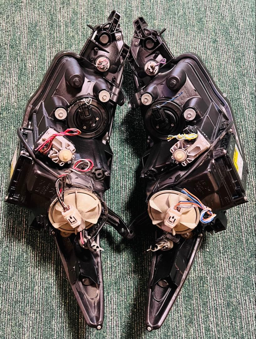 エスティマ 前期 HID 右左 ヘッドライト セット レベ付き グリーンメッキ