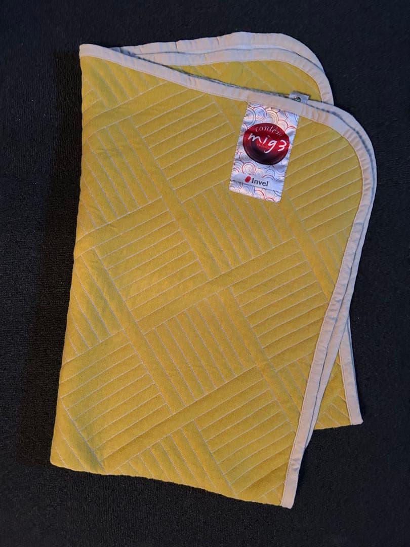 Invel mig3 キルティング毛布 イエロー