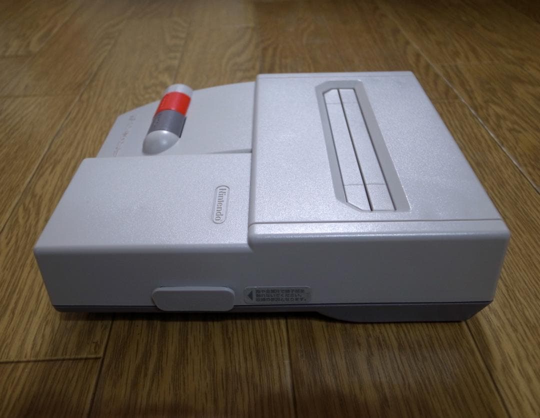 ■NEWファミコン本体■ニューファミコン本体■動作確認済み