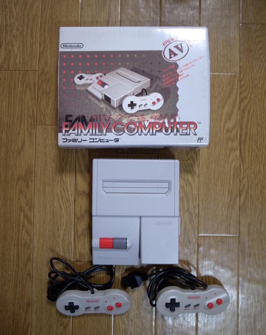 ■NEWファミコン本体■ニューファミコン本体■動作確認済み